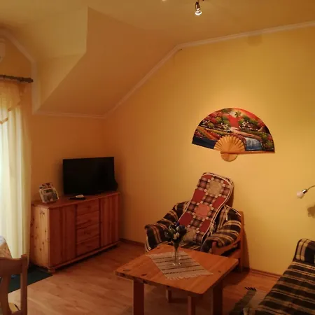 Apartament Alsohegyi By Interhome